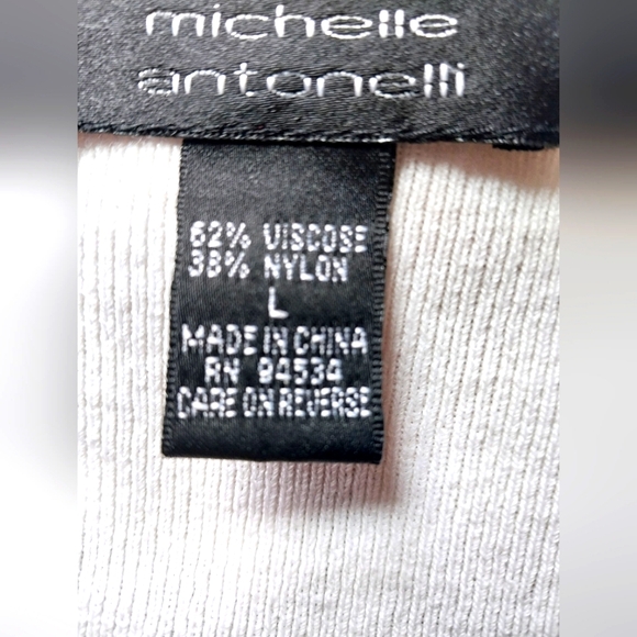 Michelle Antonella Cardigan - Picture 2 of 3